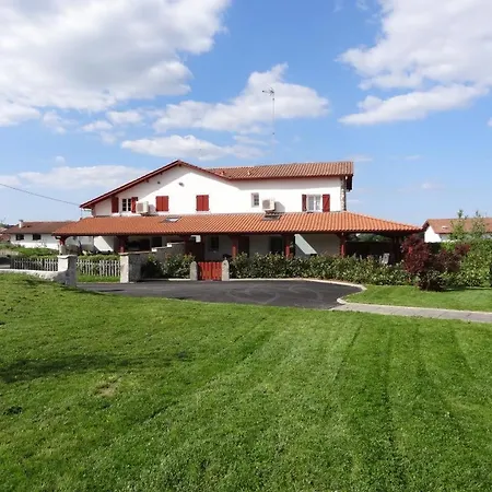 Barrukia Semesterbostad Mendionde